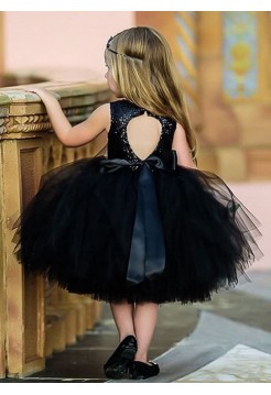 Вечірнє чорне плаття для дівчинки з пайток і фатину